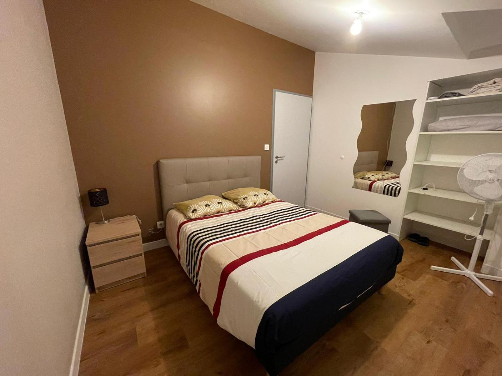 Gite De 2 Chambres - Ancenis A11 - Logis Du Chateau Rouge Mésanger エクステリア 写真